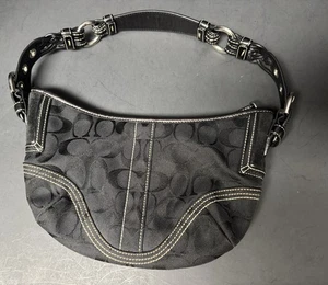 De colección Coach SoHo Hobo Negro Óptico C Lona Cuero Años 90 Y2k 6266 Usado en Excelente Condición - Imagen 1 de 15