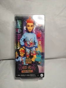 Monster High Scare-Adise Island Heath Burns bambola 12" con cappuccio fiamma NUOVO - Foto 1 di 3
