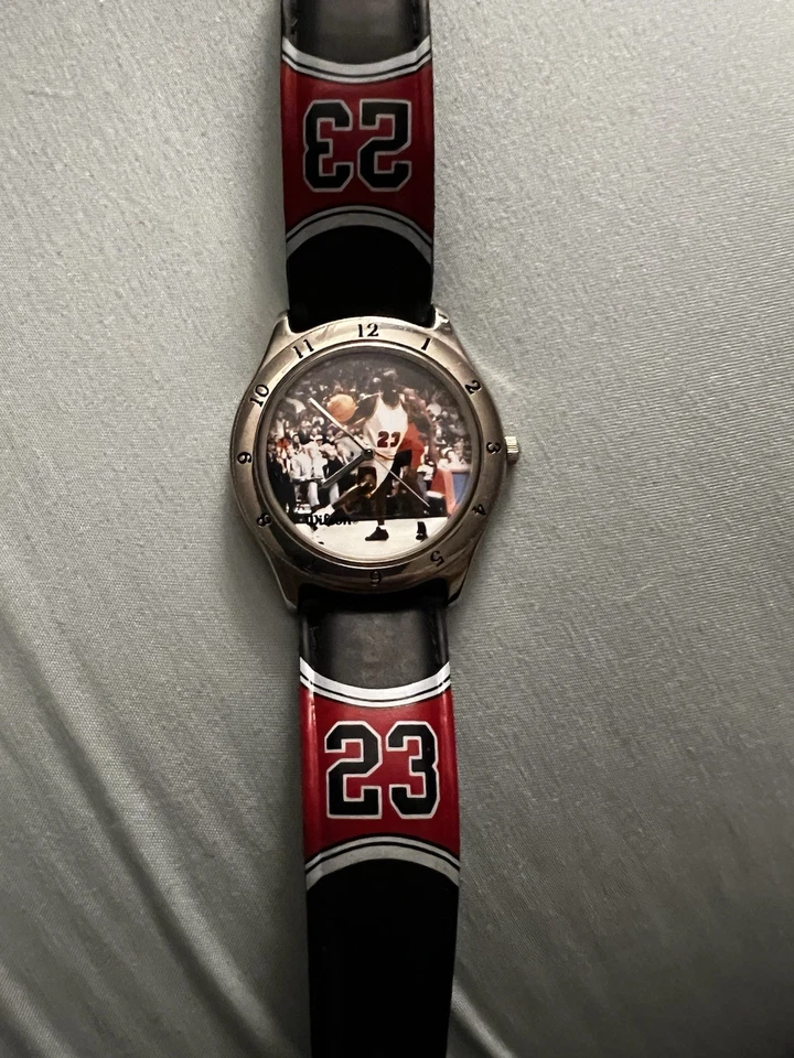 Reloj Michael Jordan Vintage Años 90 #23 Wilson Chicago Bulls - Necesita Batería Foto 1 de 3