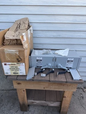 全新 Eaton Cutler-Hammer FDPWT3233R 面板开关 100A 240V 3P 带硬件 — 第 1/4 张图片