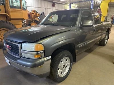 Used Fuse Box Engine fits: 2002 Gmc Sierra 1500 pickup  Grade A - Image 1 of 4