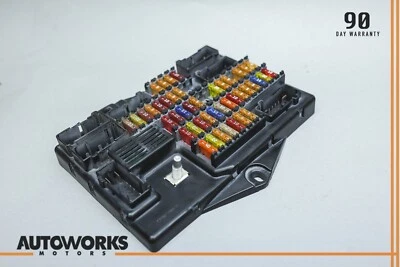 06-09 Jaguar XJ8 XJR VDP X350 X358 interior debajo del tablero caja de relé de fusibles OEM Foto 1 de 4