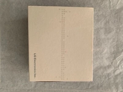 LG mobile phone Model KM900 GBR Silver. In working Good condition  - Image 1 of 4