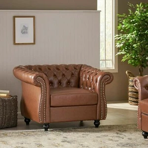 Madelena Traditional Chesterfield Club Chair - Picture 1 of 8