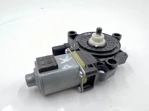 Genuine KIA SPORTAGE QL Front Left Door Window Regulator Motor OEM 82450F1000 - Picture 1 of 3