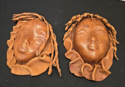 Juego de 2 Máscaras Faciales de Cuero Arte Escultura Colgantes de Pared Madre e Hija Foto 1 de 4