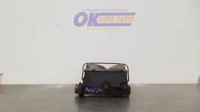 76 LINCOLN CONTINENTAL MARK IV BRAKE MASTER CYLINDER - Image 1 of 4