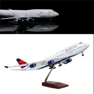 Delta Airlines Boeing 747 Plane Model 44cm High Quality LED Option New - Picture 1 of 9