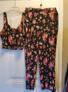 No Boundaries black floral print stretch pants/SL crop top set jr Sz 2XL/19 - Picture 1 of 4