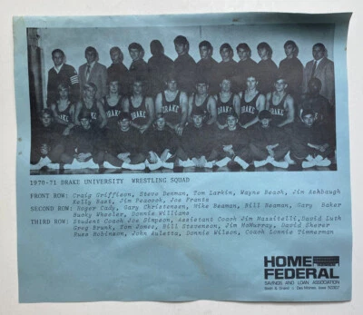 Drake Wrestling Squad 1970-1971 13 de enero 1971 hoja de lista/evento con publicidad Foto 1 de 3