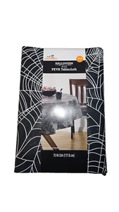 Halloween Spiderweb Tablecloth Round 70" Diameter PEVA - New - Picture 1 of 4
