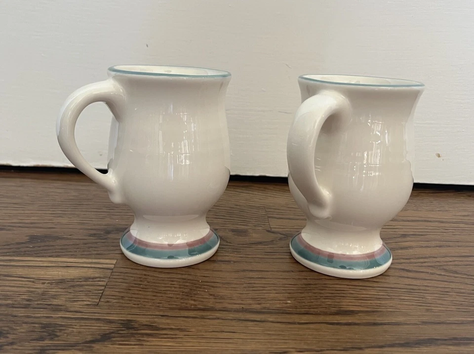 Pfaltzgraff JUNIPER tazas con patas de pedestal gres 12 oz malva/verde - Juego de 2 Foto 1 de 4