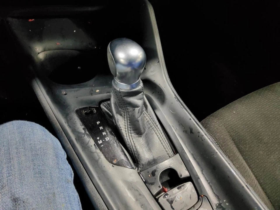 Toyota C-HR      2018 Transmission Shifter 556252 - Image 1 of 1