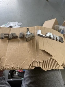 60 61 62 FORD FAIRLANE EMBLEM - Bild 1 von 4