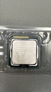 Intel Core i3-3220 3,30GHz Dual Core Prozessor LGA1155 Sockel SR0RG - Bild 1 von 1