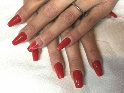 Smalto Unghia Colore Rosso Mattone Lucido Rinforzante Effetto Gel Nail Art  - Immagine 1 di 4