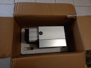 KS5 Pro 21Th Kaspa Miner - Picture 1 of 3