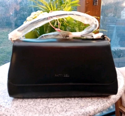 TOP aktuelle Schulter / Handtasche mit Schultergurt / in exklusiver Verarbeitung - Bild 1 von 4