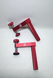 2 Bench Dog Clamps, 3/4 inch (19mm) Non-Marking Wood Working Hole Clamps New - Picture 1 of 8