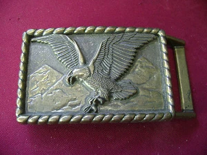 VINTAGE BRASS ROPE PATTERN, AMERICAN EAGLE AND MOUNTAINS  BELT BUCKLE - Picture 1 of 3