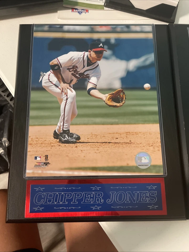 Chipper Jones Atlanta Braves 2006 Photo File Inc 8x10 Plaque - Image 1 of 1