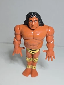 Figura de acción deportiva Hasbro WWF WWE Superfly Jimmy Snuka Titan 1991 de colección - Imagen 1 de 7