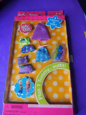 Paquete de regalo de moda Kelly Club 2001 ~ 4 trajes Kelly sin traje Tommy #47608 Foto 1 de 2
