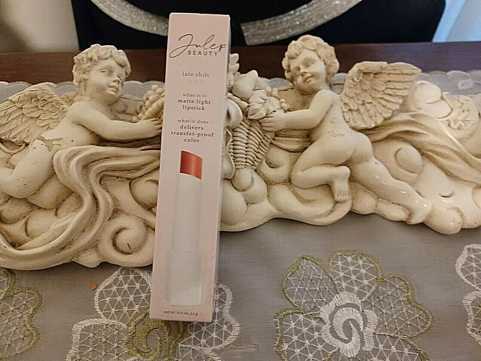 LÁPIZ LABIAL JULEP LATE SHIFT WHAT IS IT LUZ MATE - GRAN PROMOCIÓN - CAJA NUEVA Foto 1 de 1