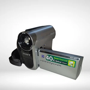 Sony Handycam DCR-HC51E MiniDV Camcorder - Digital Video Camera Recorder - Bild 1 von 7