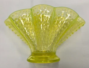 Vintage Fenton "Topaz Opalescent" Hobnail Uranium Fan Vase - Picture 1 of 11
