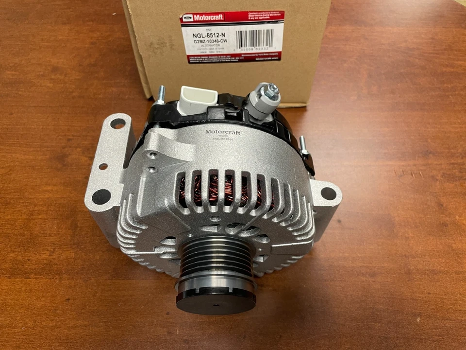 Alternador Motorcraft nuevo para Ford Focus 2005-2007 transmisión manual PZEV 2,0 L/2,3 L Foto 1 de 4