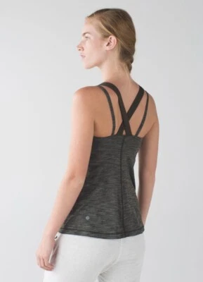 Sujetador sin mangas Lululemon Run For Gold talla 4 jaspeado verde camuflado profundo Foto 1 de 4