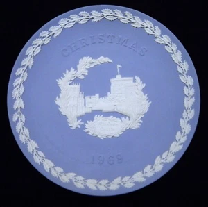 Vintage Wedgwood Jasperware Annual Christmas Plates-1969 thru 1978 are available - Picture 1 of 41
