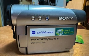 Sony Handycam DCR-HC27W PAL 📹✨ - Foto 1 di 7