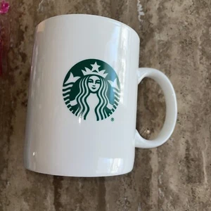 Vintage Starbucks 2016 Classic Logo White Ceramic Coffee Cup Mug 12 Oz - Picture 1 of 4