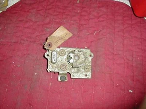 NOS MOPAR 1960-4 STATION WAGON TAILGATE LATCH SET - Bild 1 von 2