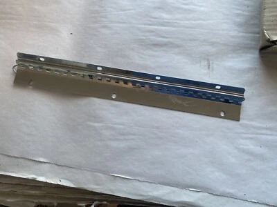 1966 1967 Chevrolet Chevelle El Camino Console Dobradiça de Porta Novas Peças de Restauração - Imagem 1 de 2