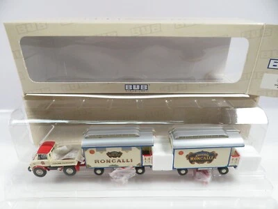 1:87 Bub Premium Classixxs 05777 Unimog Z406 2 Wohnanhä. Circus Roncalli #4867 - Bild 1 von 4