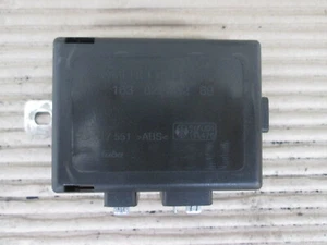 Mercedes Benz W163 M.Kl. Amplificador antena en divisor A1638200289 - Imagen 1 de 2