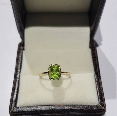 1.64 Ct Peridot Wedding Bezel Ring 10k Solid Yellow Gold - Image 1 of 4