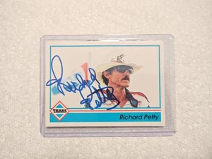 1992 Richard Petty Signed Traks Racing Card. - Picture 1 of 2