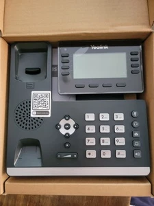 Yealink SIP-T53W IP Corded/Cordless Wi-Fi Mountable Desktop Phone SIPT53W - Picture 1 of 5