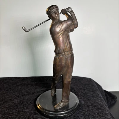 Bobby Jones Style Bronze Golfer Sculpture Statue - Image 1 of 4