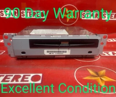 2010 2011 2012 BMW 530i Radio Stereo CD Player Receiver 9 282 033 RL BM140U - Image 1 of 4