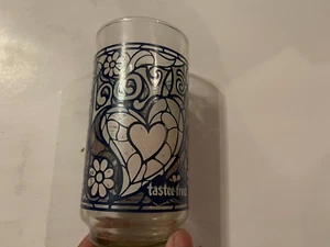 Vintage tastee-freez Big Flowered LOVE Collectable Drinking Glass white - Picture 1 of 2