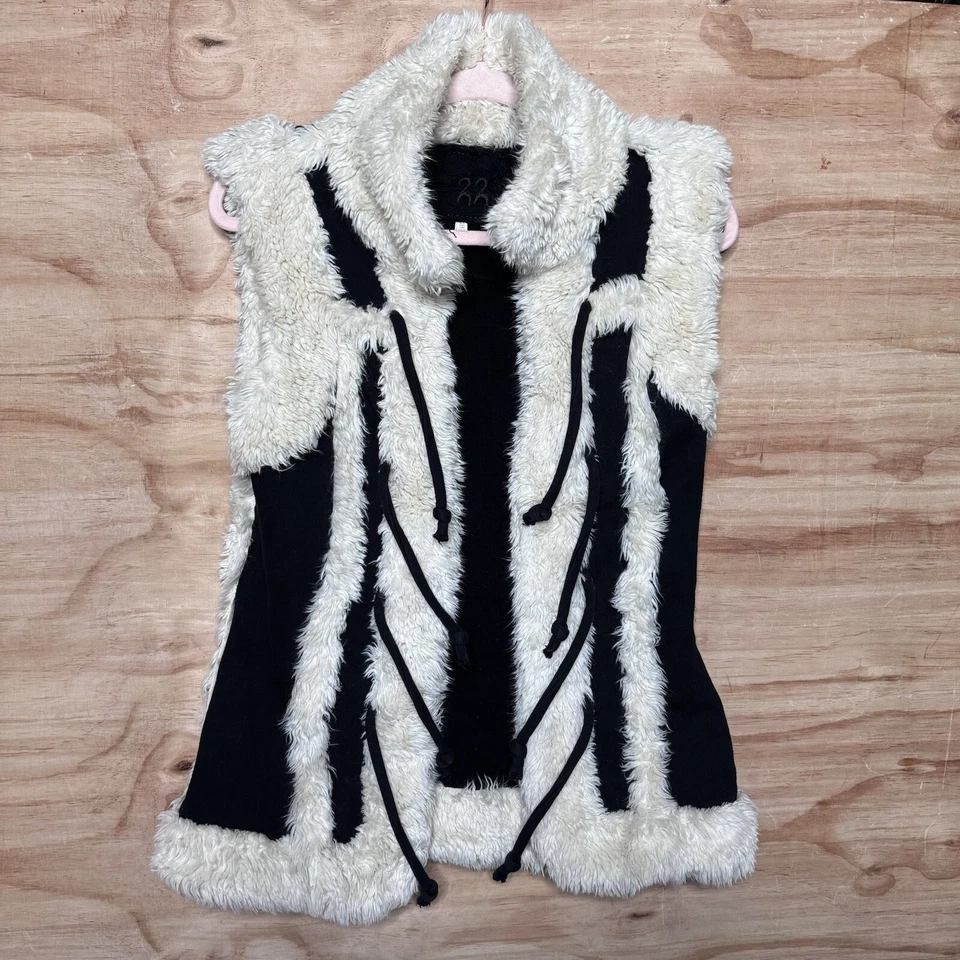 Chaleco gancho de piel sintética blanco negro Twill Twenty Two Y2K para mujer talla XS? Goth Grunge Foto 1 de 4