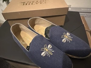 PENELOPE CHILVERS Gr. 41 flache Espadrille - Indigo mit Bienenflats - NEU mit Karton - Bild 1 von 6