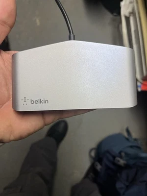Belkin Thunderbolt Doc 3 Mini Foto 1 de 3