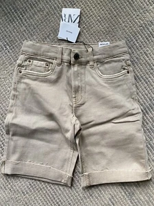 NEW ZARA BOYS KHAKI BEIGE COTTON JEAN SHORTS SIZE 10 - Picture 1 of 8
