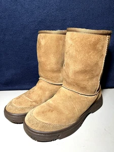 UGG Ultimate Short 5275 Boot Women's Size 6 Chestnut Leather w/Sheepskin Lining - Picture 1 of 10